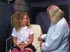 Slut Gets Aroused By Doctor's Sex Therapy